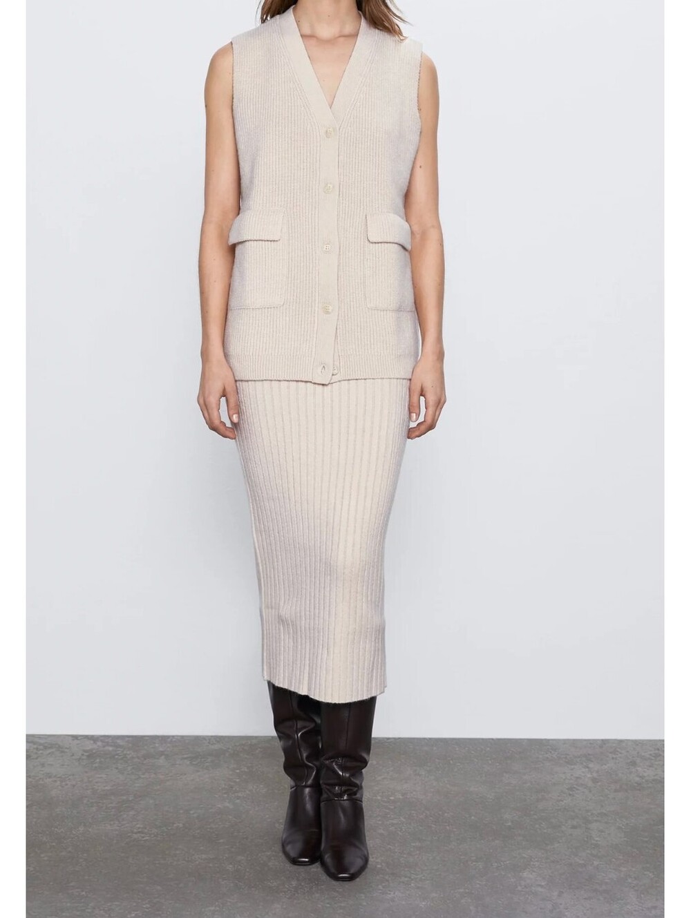 Zara Ribbed Knit Midi Skirt Cream Ecru Elastic Waist Stretch Sweater Skirt S